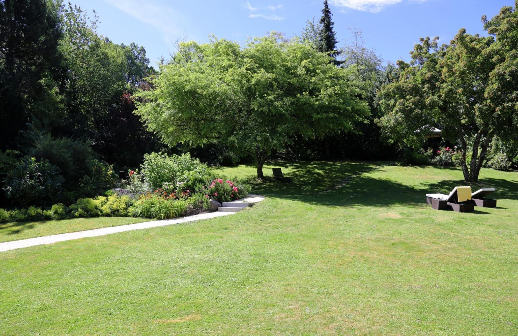 Hotel Burgblick Badenweiler Bagian luar foto